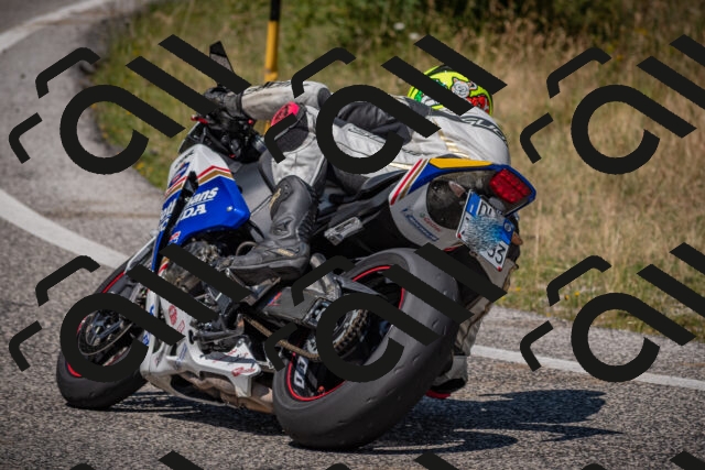 20250719122111-_5006241_am_