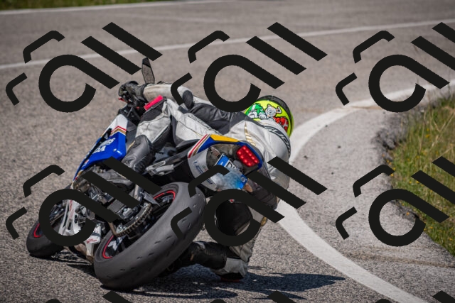 20250719122419-_5006298_am_