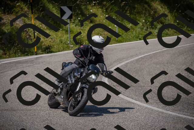 20250719122422-_5006302_am_