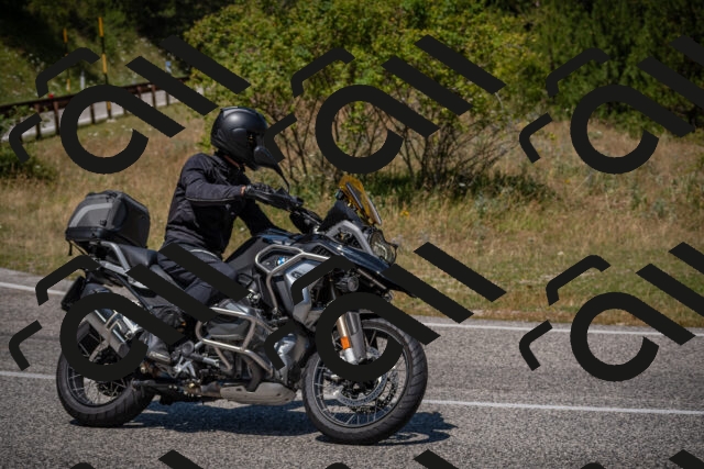 20250719122717-_5006347_am_