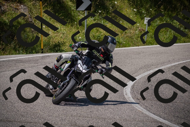 20250719122732-_5006353_am_