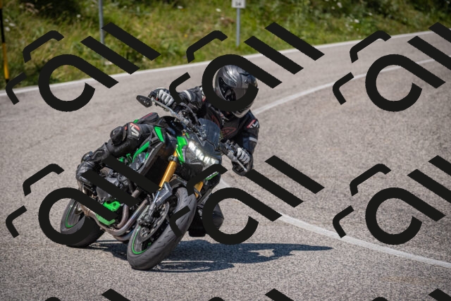 20250719122902-_5006376_am_