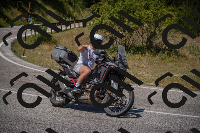 20250719125101-_5006496_am_