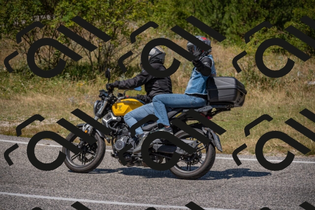 20250719125247-_5006506_am_