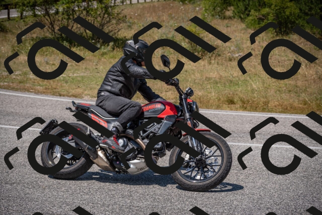 20250719125448-_5006512_am_