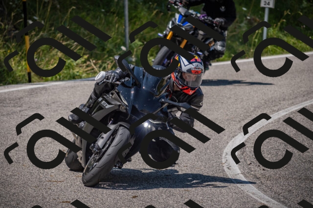 20250719125933-_5006549_am_