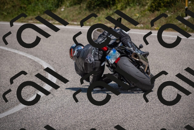 20250719125935-_5006556_am_