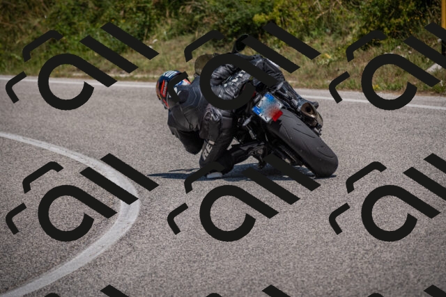 20250719125935-_5006557_am_