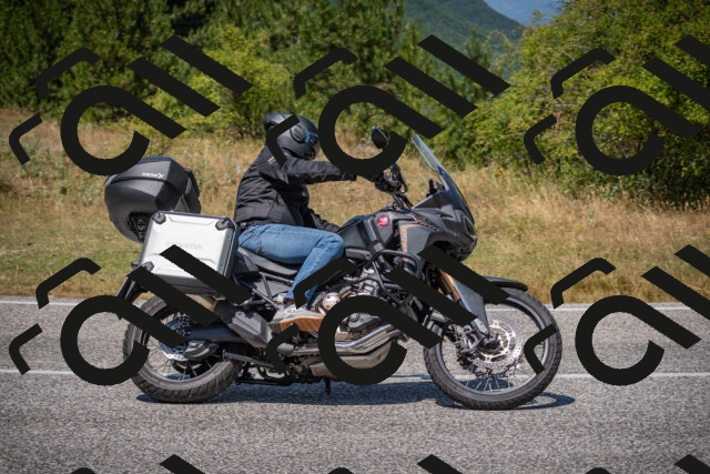 20250719130137-_5006581_am_