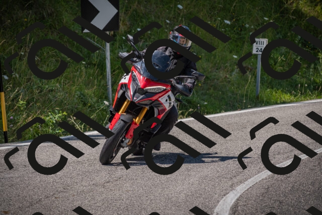 20250719130950-_5006679_am_