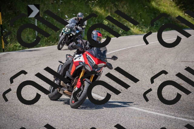 20250719130952-_5006681_am_