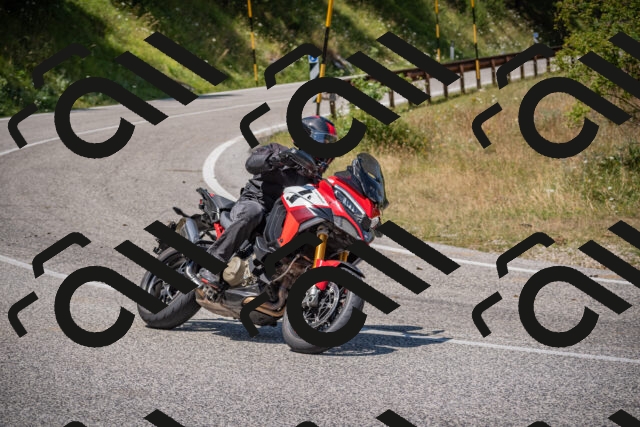 20250719130952-_5006682_am_