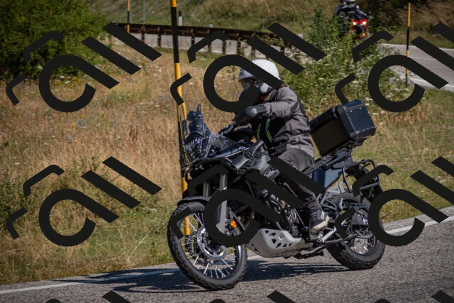 20250720102941-_5007045_am_