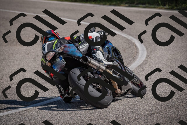 20250720103103-_5007062_am_