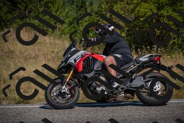 20250720103109-_5007070_am_