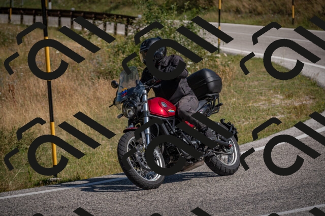 20250720103317-_5007100_am_