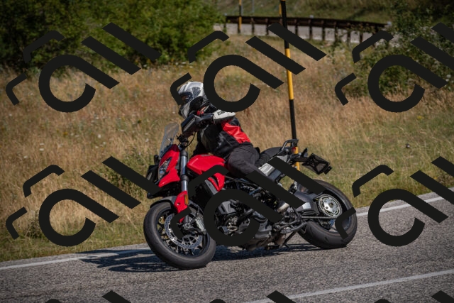 20250720103357-_5007118_am_