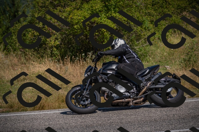 20250720104610-_5007211_am_