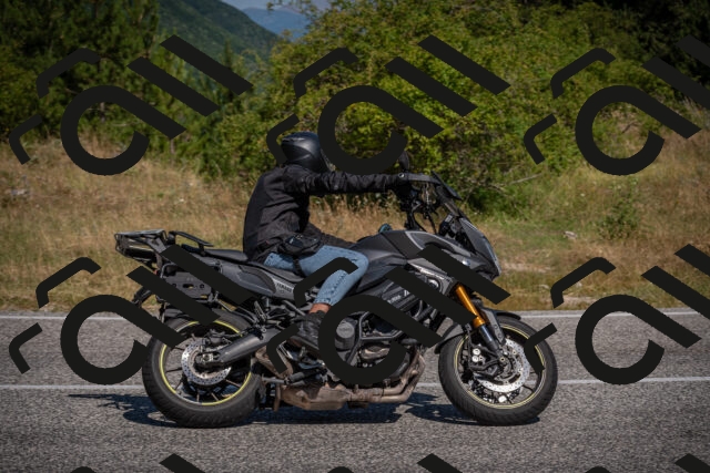 20250720104722-_5007246_am_