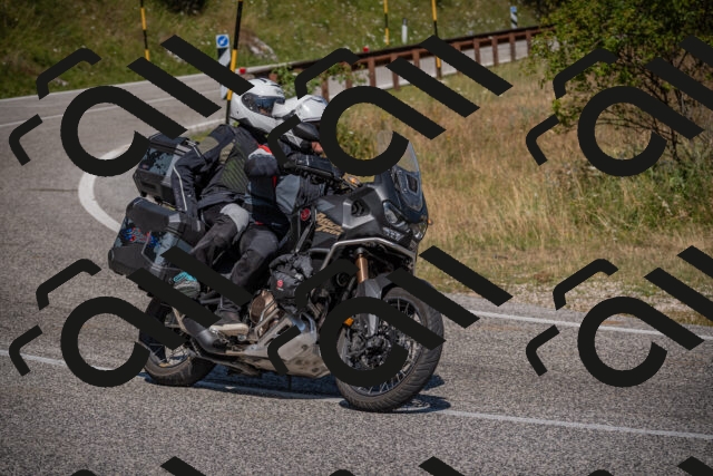 20250720104932-_5007276_am_