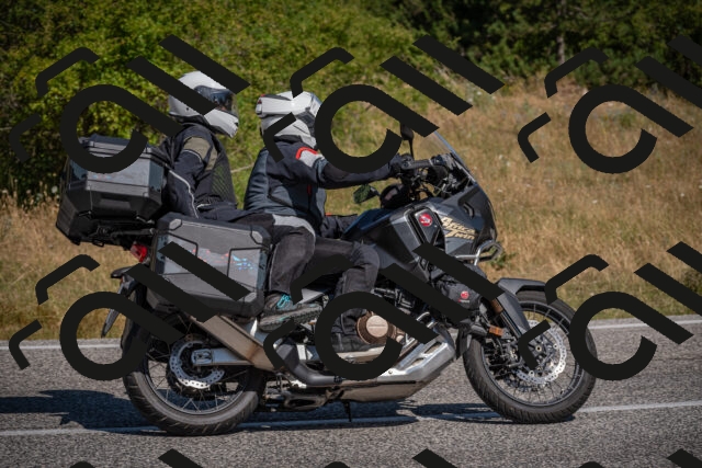 20250720104933-_5007278_am_