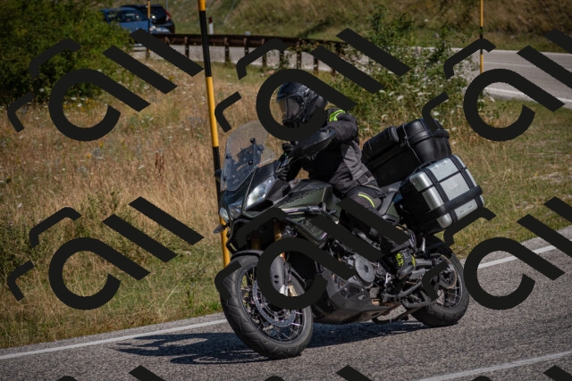 20250720105219-_5007307_am_