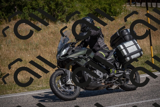 20250720105219-_5007308_am_