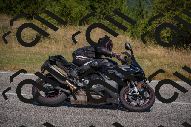 20250720105336-_5007340_am_