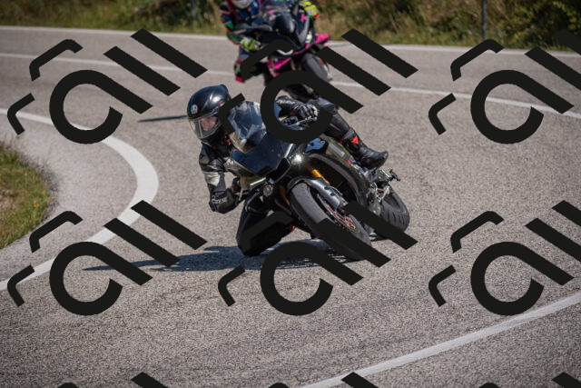 20250720105422-_5007357_am_