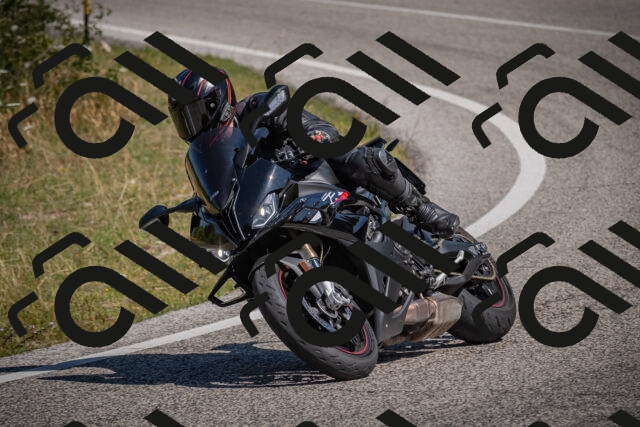 20250720105434-_5007363_am_