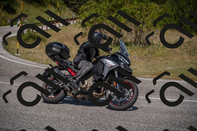 20250720110031-_5007548_am_