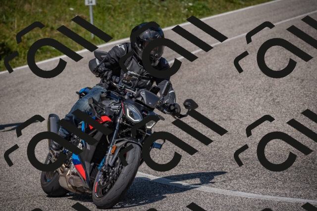 20250720110234-_5007608_am_