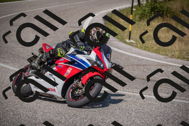 20250720111923-_5007957_am_