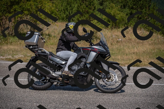 20250720111931-_5007970_am_