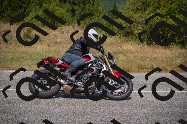 20250720113701-_5008289_am_