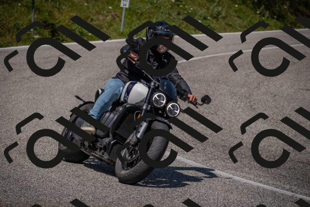 20250720114027-_5008371_am_