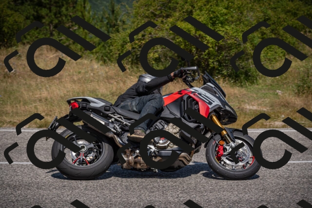 20250720114746-_5008487_am_