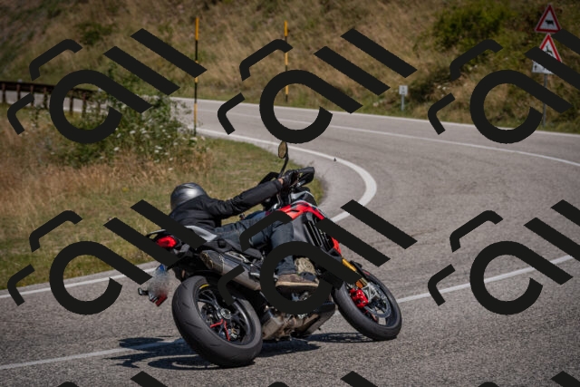 20250720114746-_5008489_am_