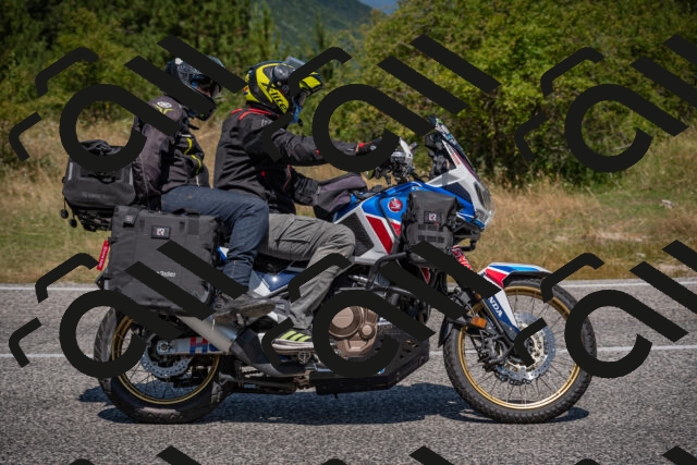 20250720115252-_5008637_am_