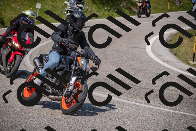 20250720115253-_5008638_am_