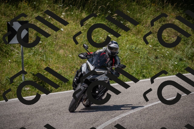 20250720115644-_5008694_am_