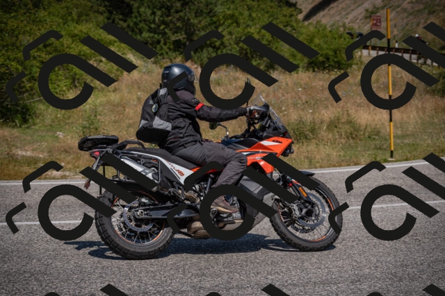 20250720115823-_5008742_am_