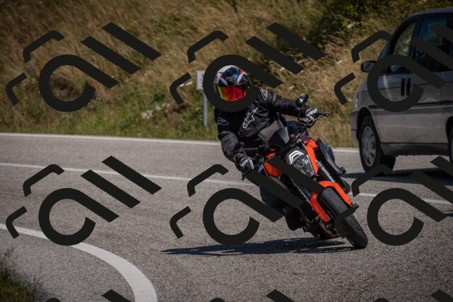 20250720115825-_5008743_am_