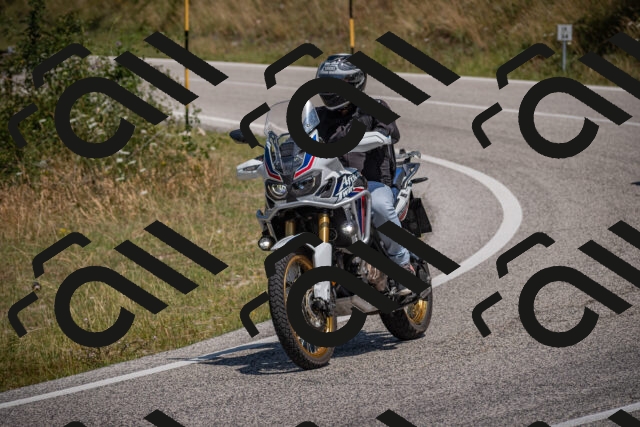 20250720115854-_5008755_am_