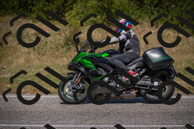 20250720115920-_5008782_am_