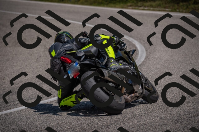 20250720115925-_5008788_am_