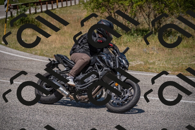 20250720120025-_5008840_am_