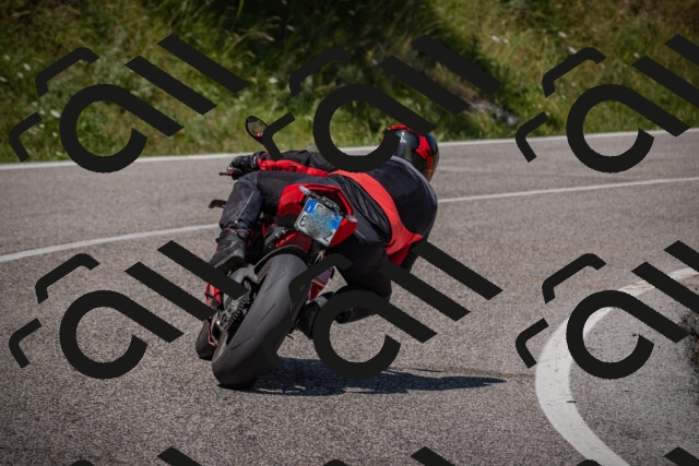 20250720120259-_5008898_am_