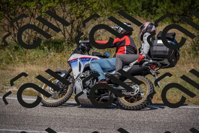 20250720120945-_5009045_am_