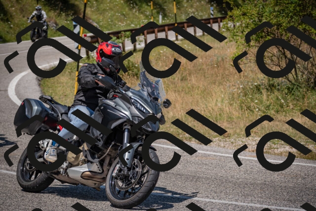 20250720121036-_5009078_am_